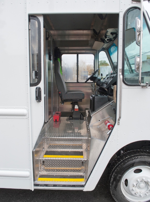 2019 ford f59 step van